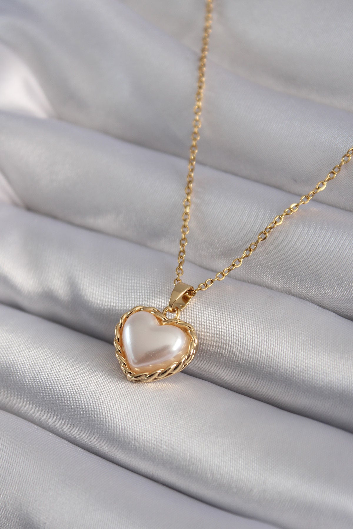 316L Steel Gold Color Pearl Heart Model Women's Necklace