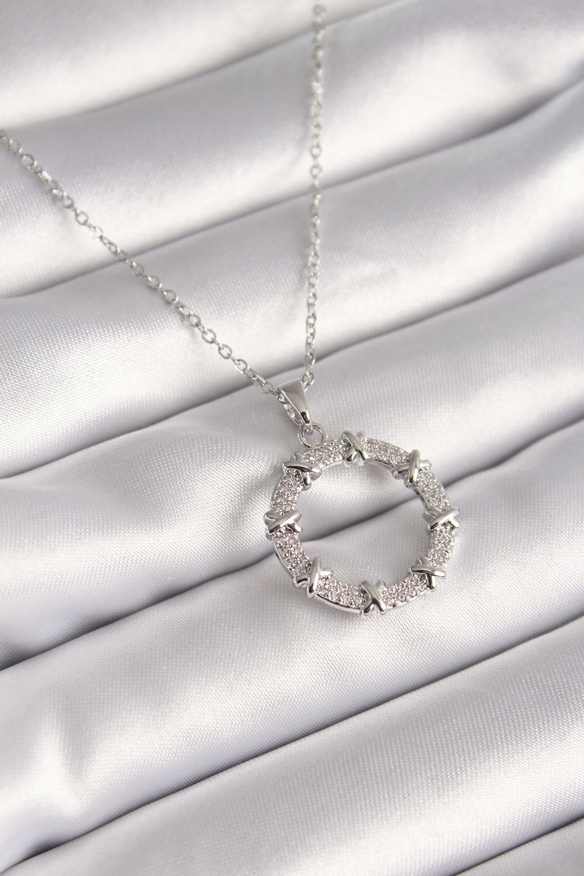 316L Steel Silver Color Chain Zircon Stone XoXo Model Women's Necklace