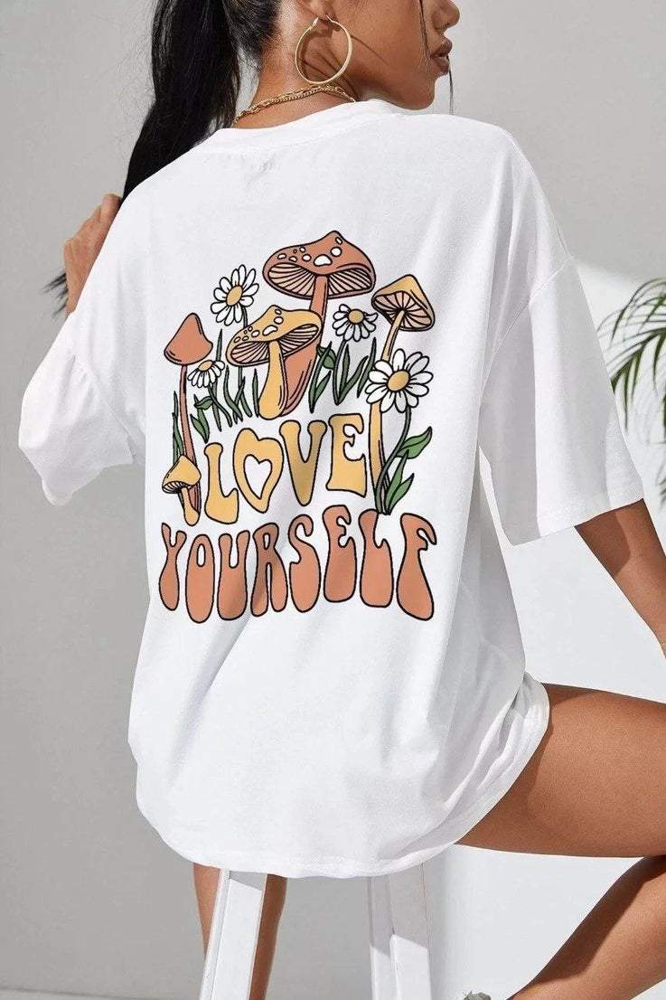 Gucso Kadın Love Your Self Yazılı Mantar Motif Baskılı Oversize T-Shirt - Beyaz