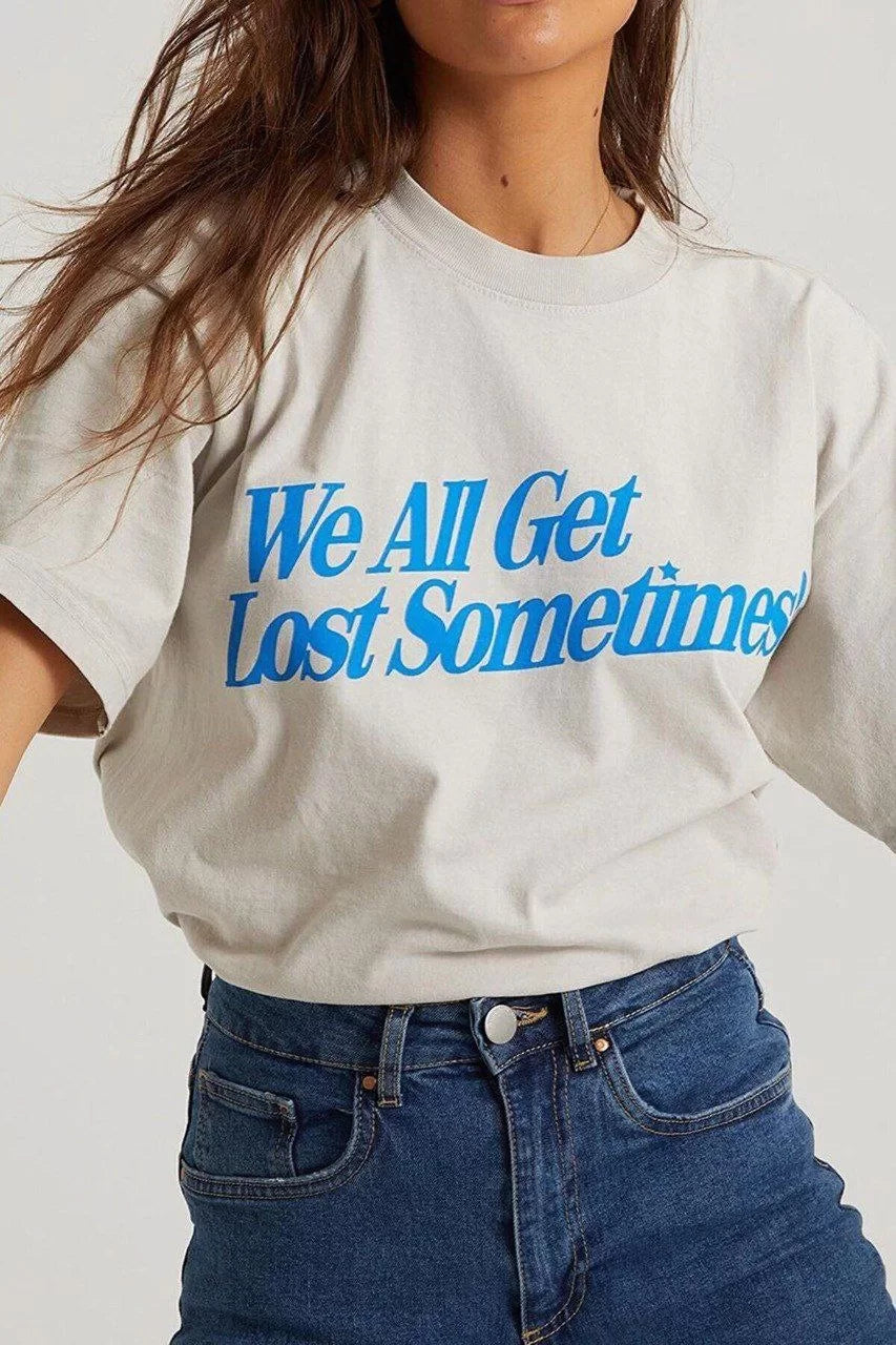 Gucso Kadın Mavi Renk We All get Lost Sometimes Yazı Baskılı Oversize T-Shirt - Beyaz