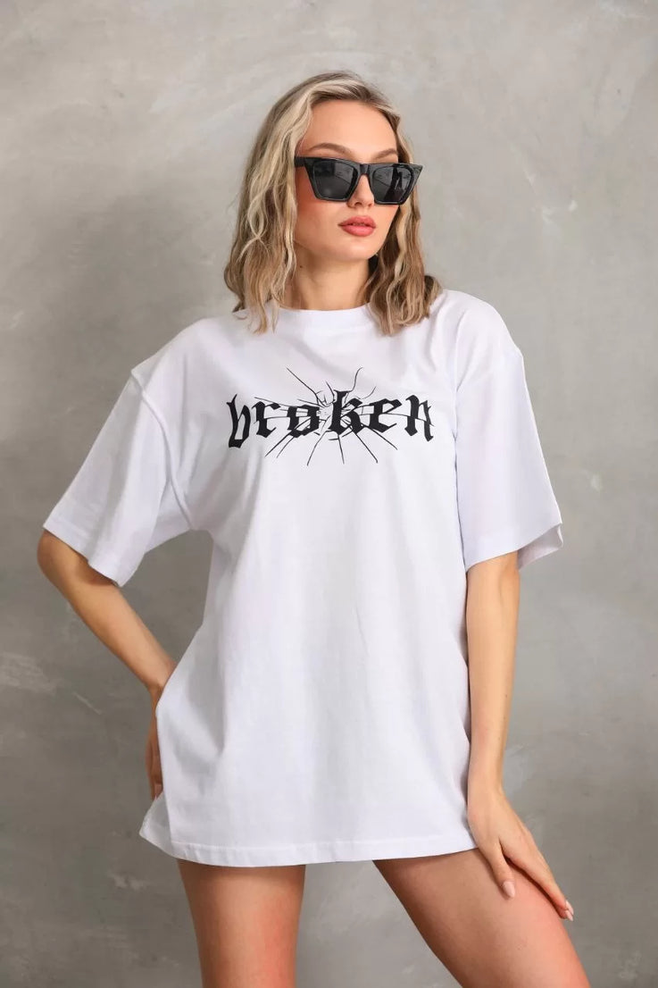 Gucso Kadın Broken Gangsta Baskılı Oversize T-Shirt - Beyaz