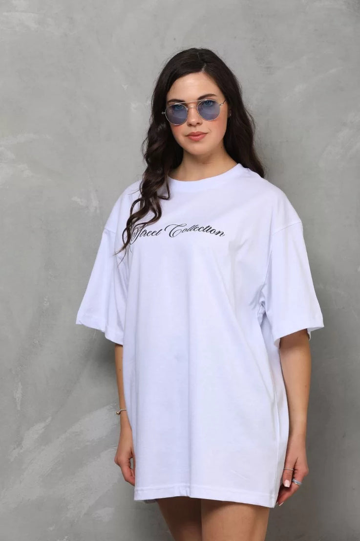 Gucso Kadın Bisiklet Yaka Sweet Collection Yazı ve Uçuşan Bebek Melekler Baskılı Oversize T-Shirt - Beyaz