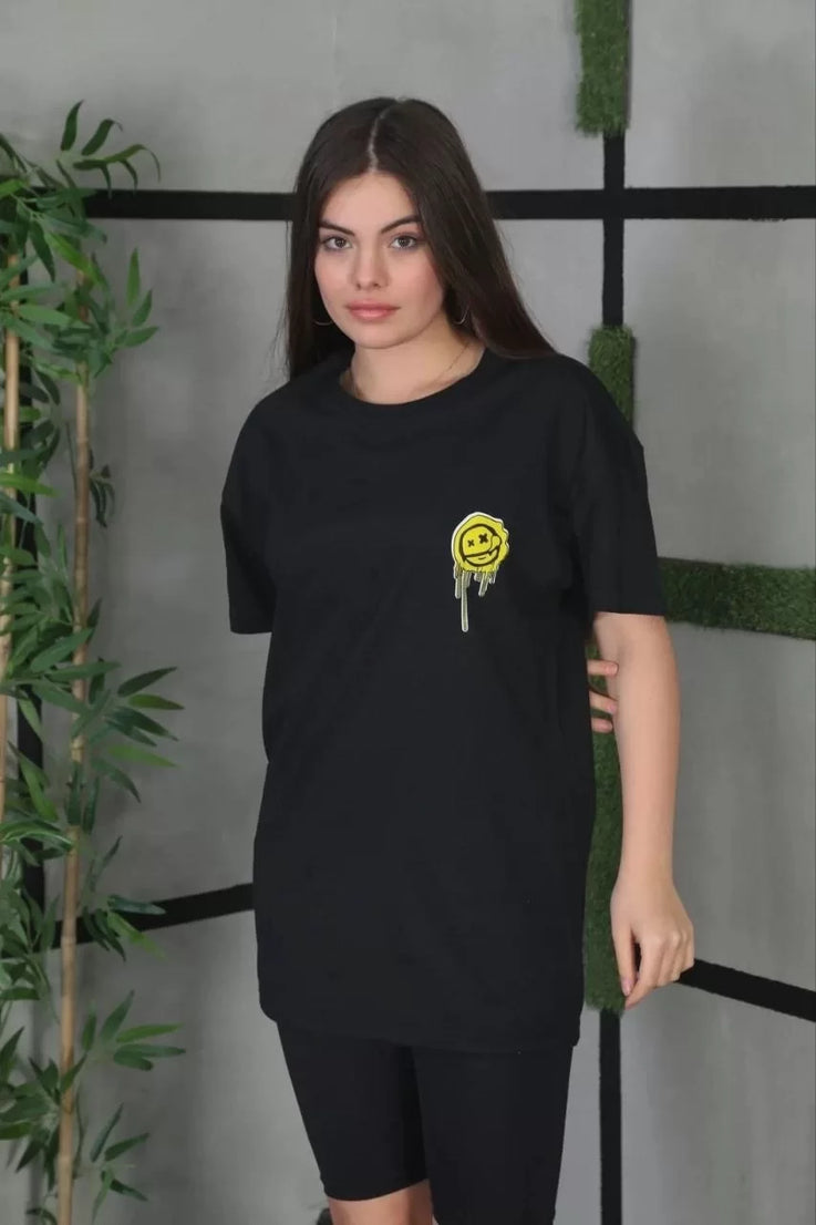 Gucso Kadın Bisiklet Yaka Future Yazılı Smile Motifli Baskılı Oversize T-Shirt - Siyah