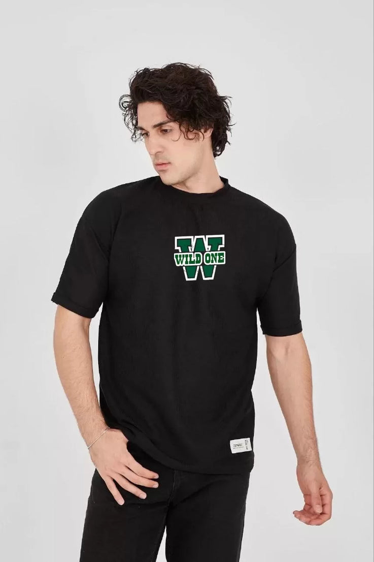 Gucso Erkek Waffle Kumaş Çift Katlamalı Kol Yeşil Renk Wild One Baskılı T-Shirt - Siyah