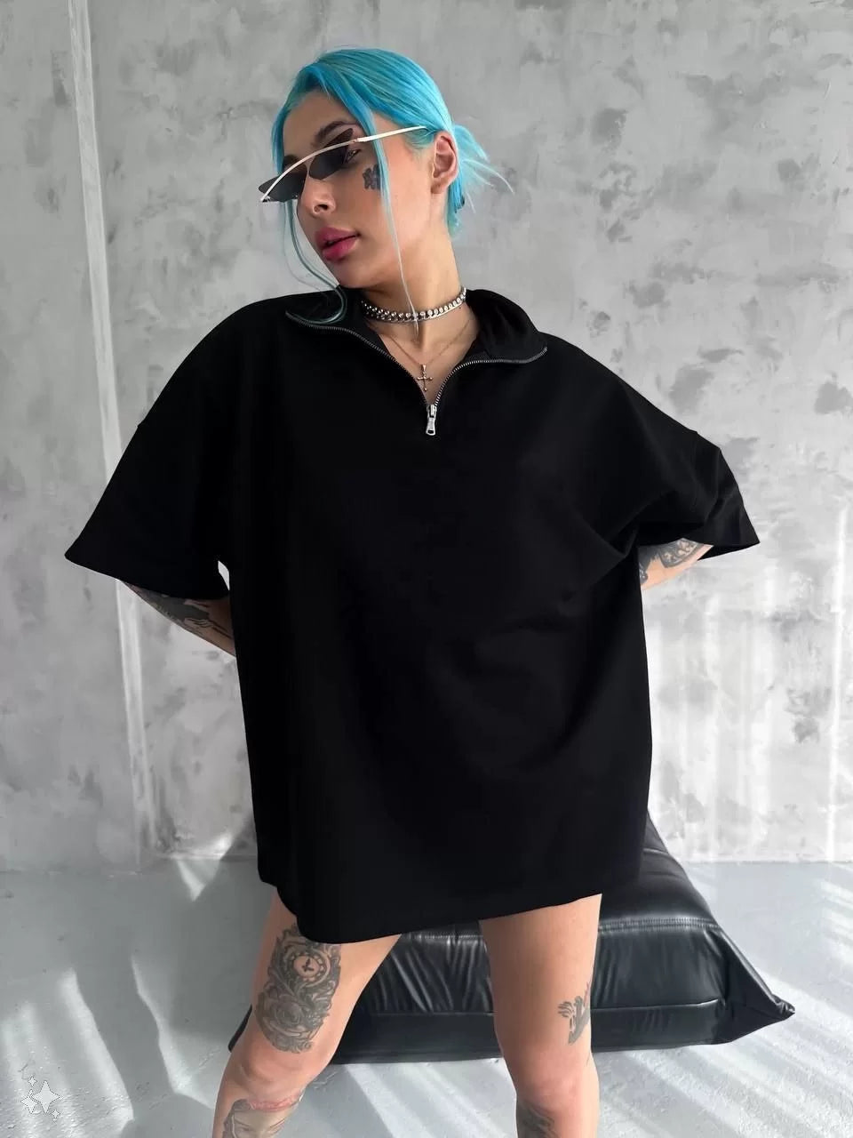 Gucso Damen-Basic-T-Shirt mit halbem Reißverschluss – Schwarz 