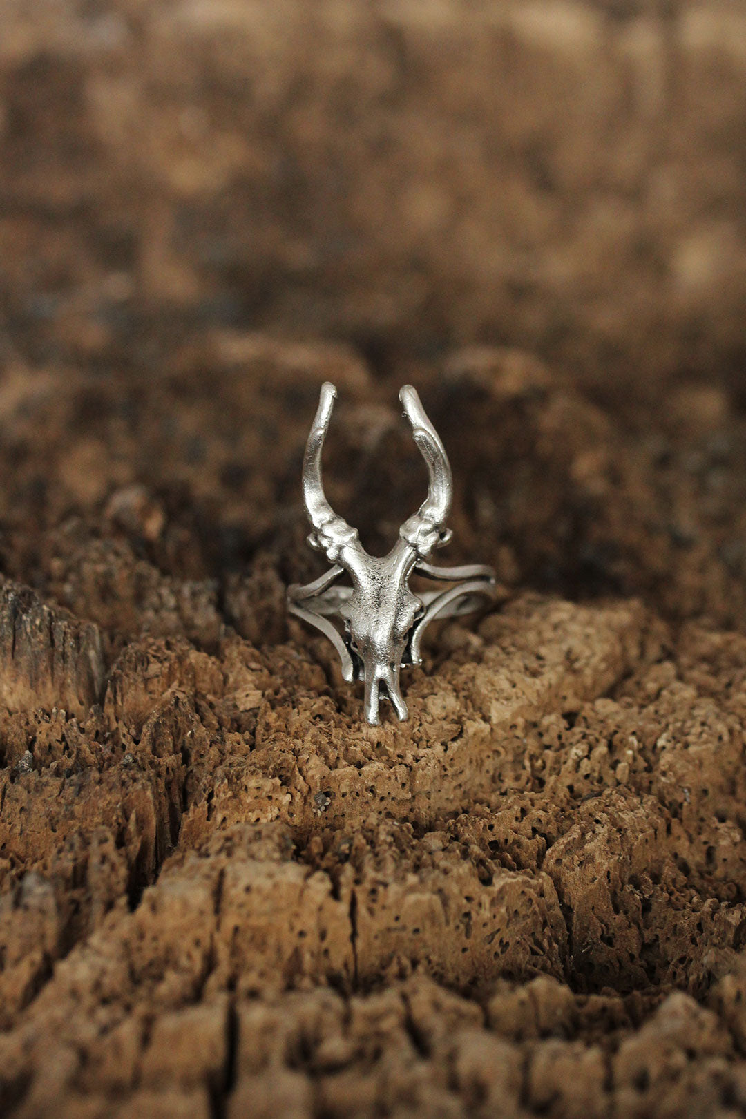 Adjustable Horn Design Men's Ring