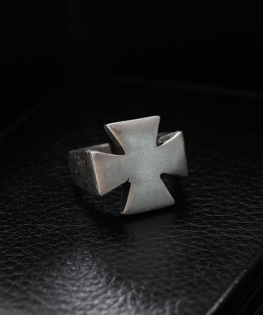 Adjustable Model Men's Ring