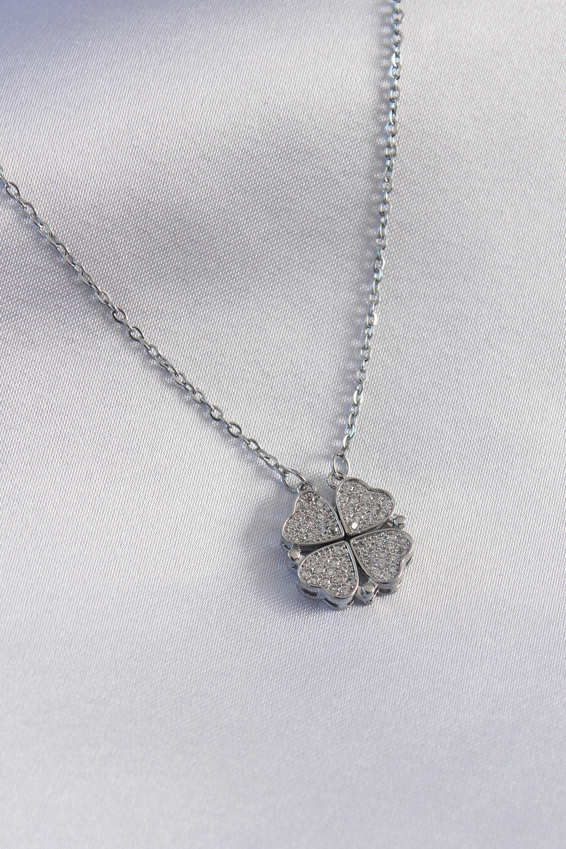 316L Steel Silver Color Openable Zircon Stone Clover Model Women's Necklace