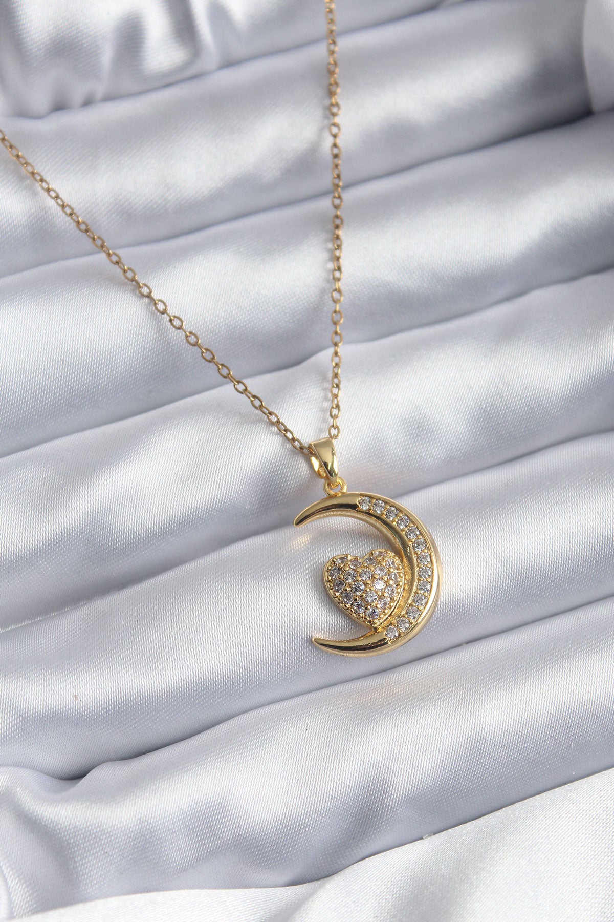 316L Steel Gold Color Crescent Heart Model Zircon Stone Detail Women's Necklace
