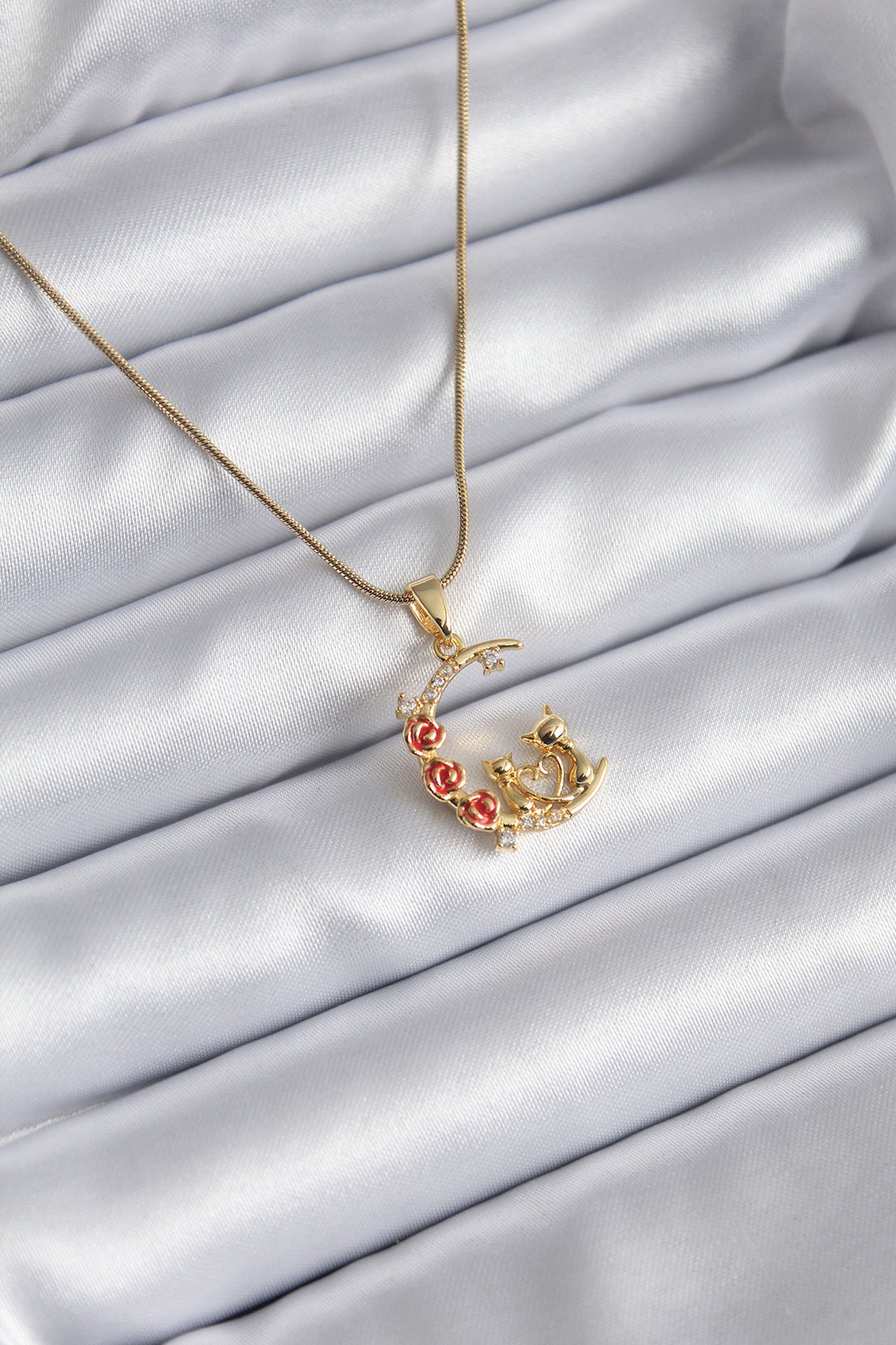 316L Steel Gold Color Crescent Cat Model Zircon Stone Detail Women's Necklace