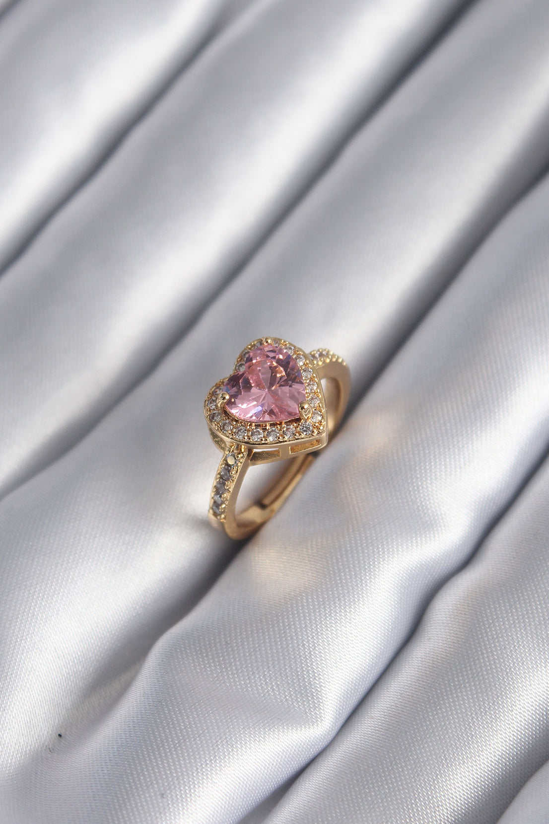 Brass Gold Color Pink Zircon Stone Charm Heart Model Women's Ring