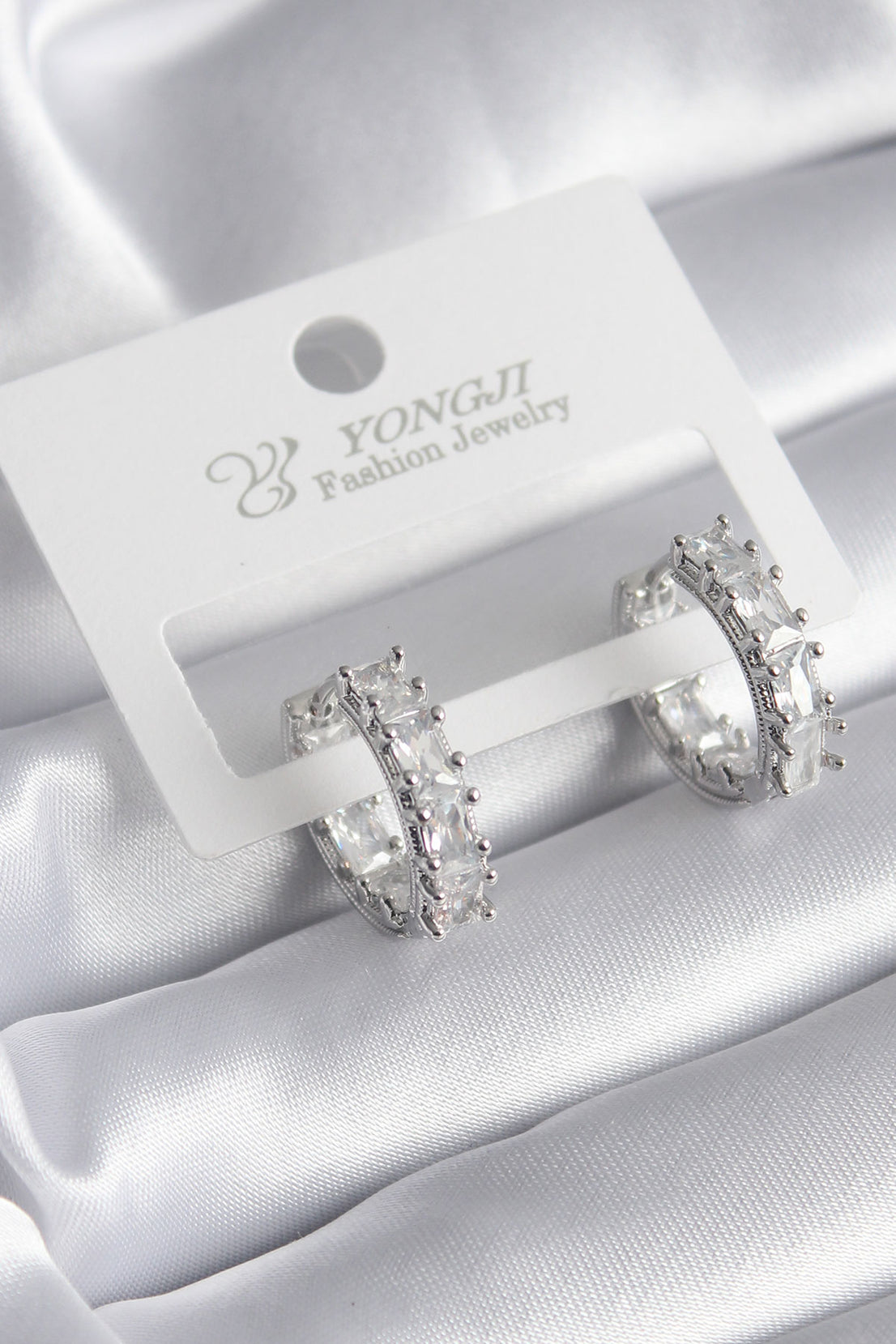 Brass Silver Color Zircon Stone Hoop Model Women's Earrings
