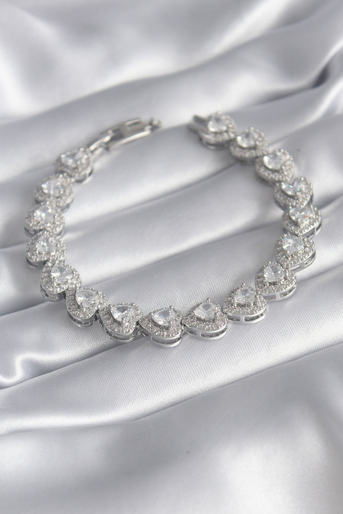 Brass Silver Color Zircon Stone Heart Model VIP Series Women's Bracelet