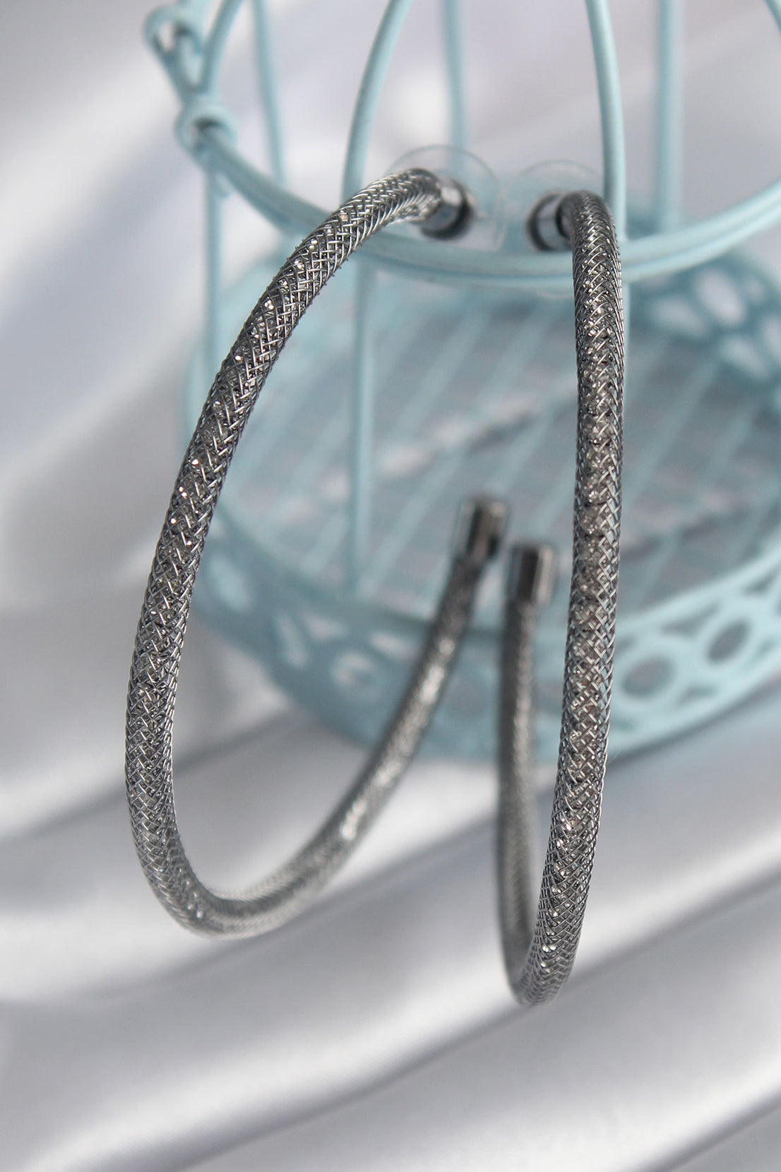 Brass Smoke Color Wicker Hoop Model Zircon Stone Detail Women's Earring