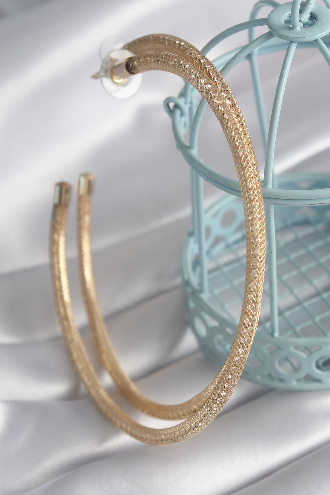 Brass Gold Color Wicker Hoop Model Zircon Stone Detail Women's Earring