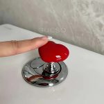 Uzun Tırnaklar için Tasarlanmış Yaratıcı Kalp Şeklinde Tuvalet Basma Butonu Aksesuarı